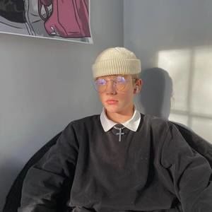 Meet your Posher, Samy